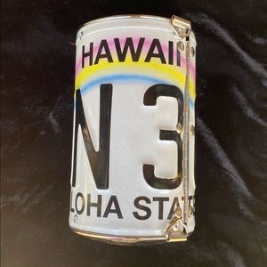 Littlearth Hawaii license plate purse